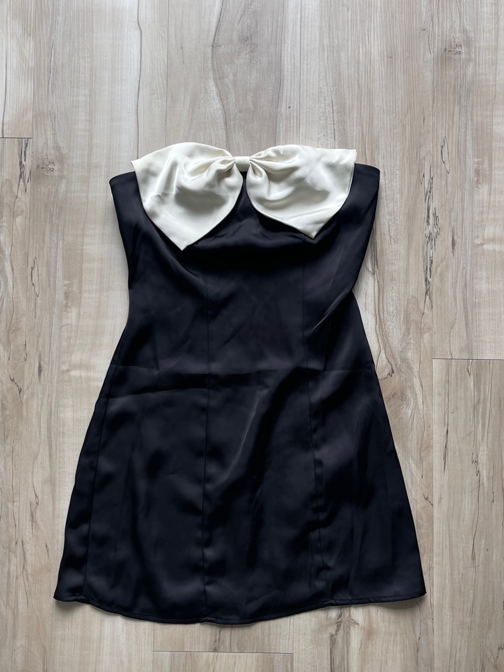 Princess Polly Black Strapless Mini Dress with White Bow
